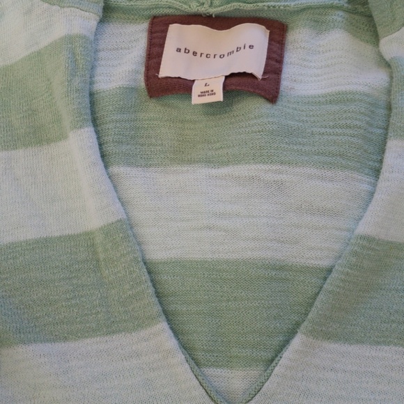 Abercrombie Sweater Hoodie Juniors Large - Picture 2 of 4